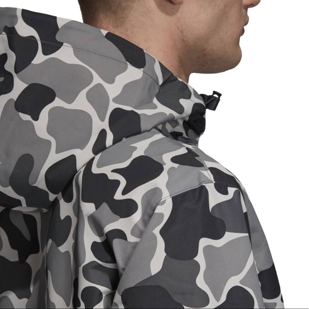 🐆New Adidas Originals Camouflage Windbreaker - Picture 3 of 8